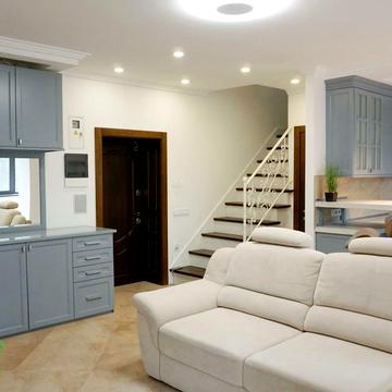 Вацлава Гавела бульв. (Івана Лепсе), 71