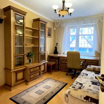 Повстанська вул., 17