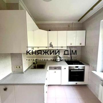 Героїв Маріуполя вул. (Маршала Якубовського), 7