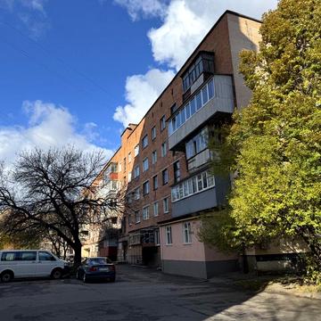 Романа Шухевича вул. (Курчатова), 3