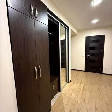 Жасминова вул., 9