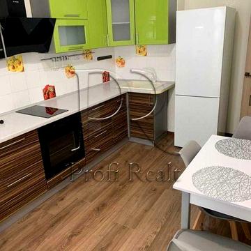 Оренда 1к кв вул. Драгоманова 2 А, м. Позняки, Дарницький р-н