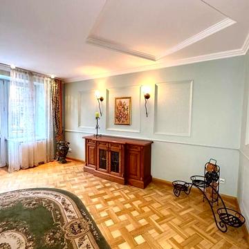 Продаж 4к Квартира Повстанська вулиця