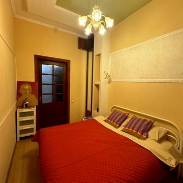 Малопідвальна вул., 21/8