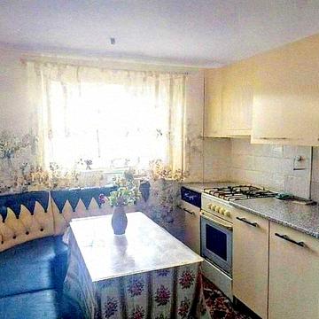 3-х комнатная квартира возле ТРЦ СЕМЬЯ