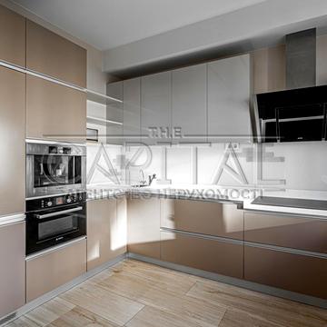 Золотоустівська вул., 52