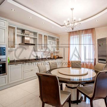 Київська вул.