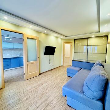 Андрія Головка вул., 1