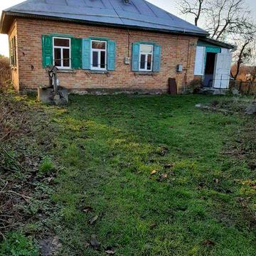 Будинок з газом та зручностями с. Мельники