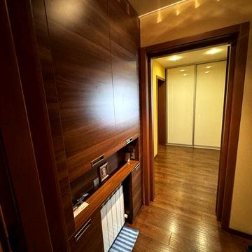 Срочно! Горячая цена! Левый берег. Два вида отопления! Площадь 158м2 ЖК Добробуд