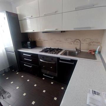 Оренда 2 к.квартири по вул.Руська ( Гравітон).