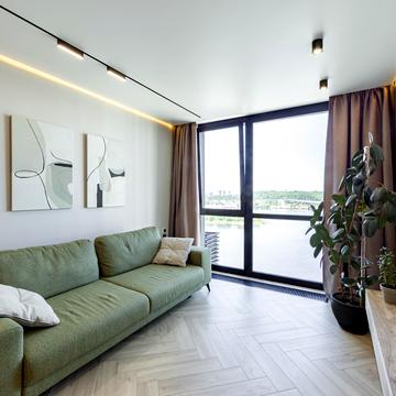 Дніпровська набережна вул., 15-Є