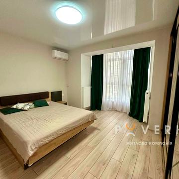 Приозерна вул., 30