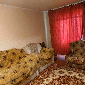 Продам 2 комнатную квартиру на Залютино в хорошем состоянии