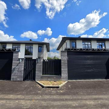 Центральна вул.