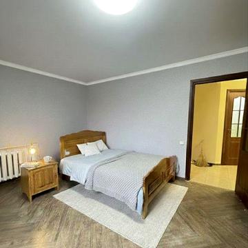 Оренда 1-кімнатної квартири , Південний Захід , вул. Сковороди