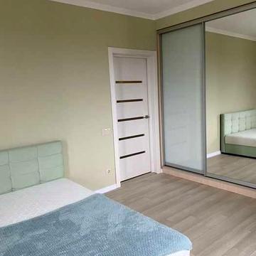 Оренда євродвушки(кімната+кухня-студія)