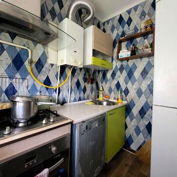 Склозаводська вул., 10