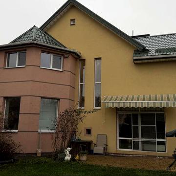 Хотянівка, енергонезалежний будинок біля річки та лісу