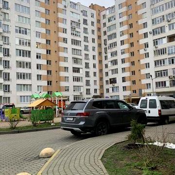 Продаж 2 кім.квартири новобудова ремонт меблі Франківський район