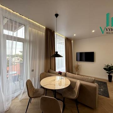 Одеської громади вул. (Авдєєва-Чорноморського), 7