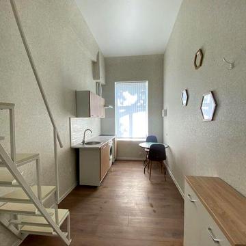 Сдам  1 но комнатную квартиру  ЦЕНТР  БАЗАРНАЯ/ ПУШКИНСКАЯ