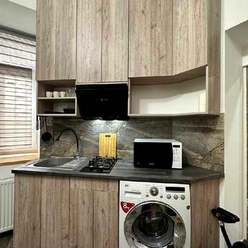 Костя Левицького вул. (), 1