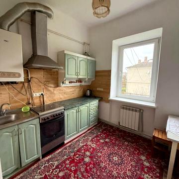 Заводська вул., 35