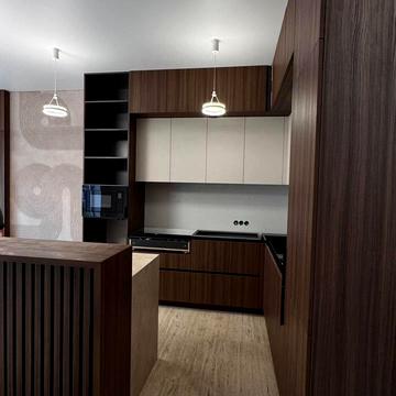 Полтавська вул.