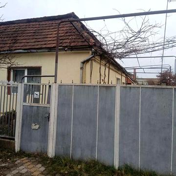 3 кімнатний будинок 89 кв.м. на тихій вулиці, жилий, 10-15 пішки центр