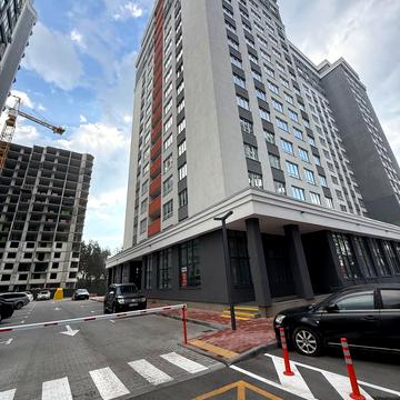 Університетська вул., 1