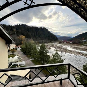 Свободи вул., 500