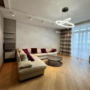 Джона Маккейна вул. (Івана Кудрі), 26