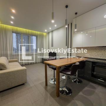 Кирило-Мефодіївська вул., 2