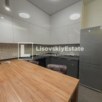 Кирило-Мефодіївська вул., 2