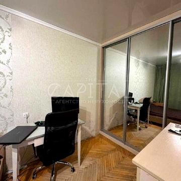 Продаж / Квартира / вул. Зоологічна, Шулявка