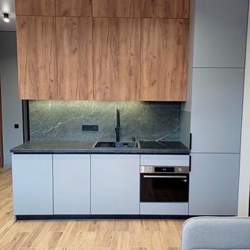 Метрологічна вул., 21-Б