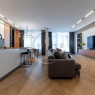 Андрія Верхогляда вул. (Михайла Драгомирова), 15-Б