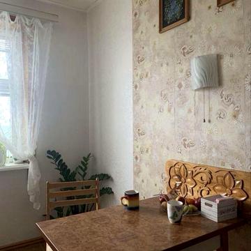 Здається 2-кімнатна квартира — Осипенківський, вул. Зестафонська