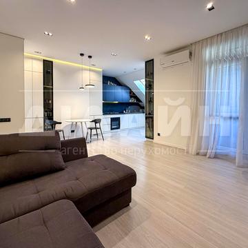 Дніпровські Пороги вул., 15-З