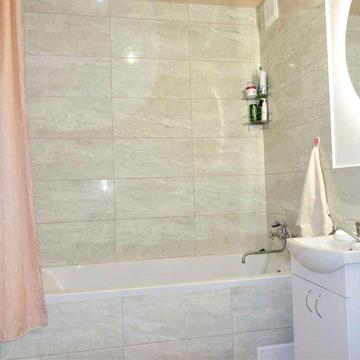 2 кімнатна квартира в Голосіівському р-ні, вул. Михайла Максимовича