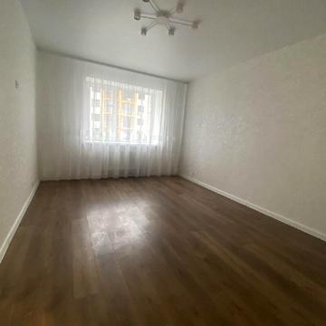 Райдужна вул., 100