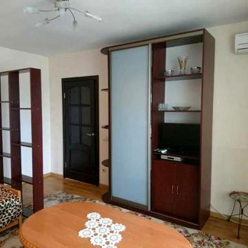 Берестейський просп. (Перемоги), 9