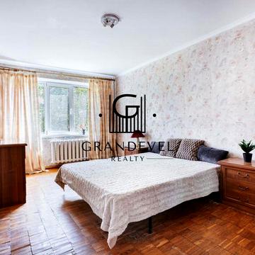 Продаж 2к квартира, пр-т Володимира Івасюка 1 Оболонь