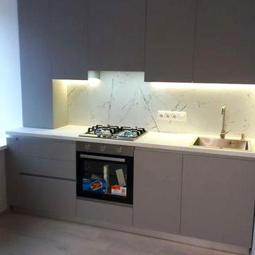 Продам квартиру з новим ремонтом Велика Васильківська 114, власник