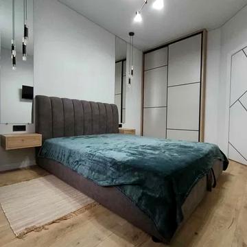 Всеволода Змієнка вул., 21