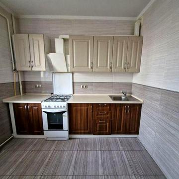 2 кімнатна квартира в Дарницькому р-ні, вул. Бориса Гмирі 15