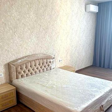 Зоопаркова вул., 8в