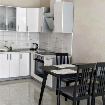 Італійський бульв., 1б