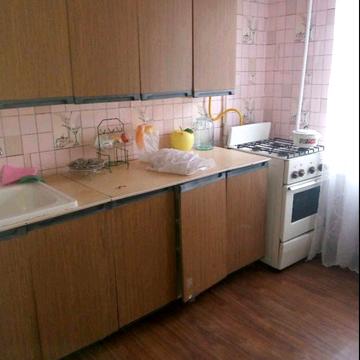 Будівельників бульв., 27